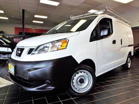 2014 Nissan NV200 for sale at SAINT CHARLES MOTORCARS in Saint Charles IL