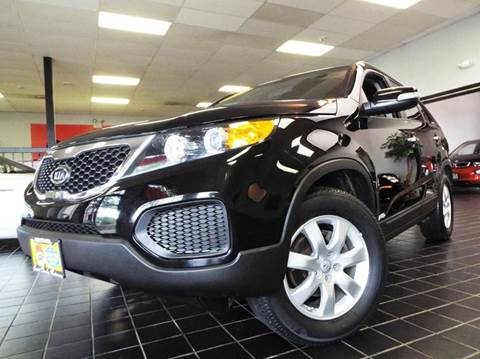 2013 Kia Sorento for sale at SAINT CHARLES MOTORCARS in Saint Charles IL