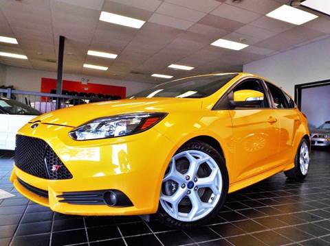 2013 Ford Focus for sale at SAINT CHARLES MOTORCARS in Saint Charles IL