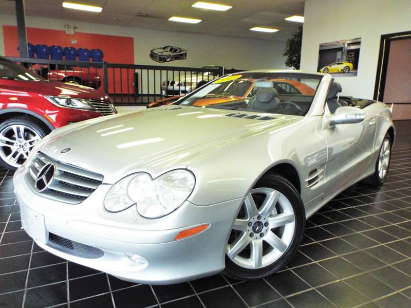 2003 Mercedes-Benz SL-Class for sale at SAINT CHARLES MOTORCARS in Saint Charles IL