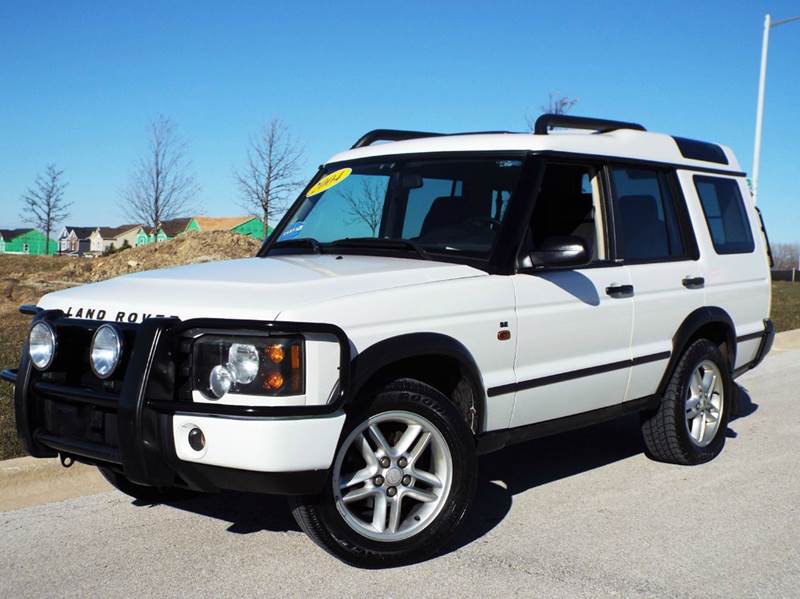 2004 Land Rover Discovery for sale at SAINT CHARLES MOTORCARS in Saint Charles IL