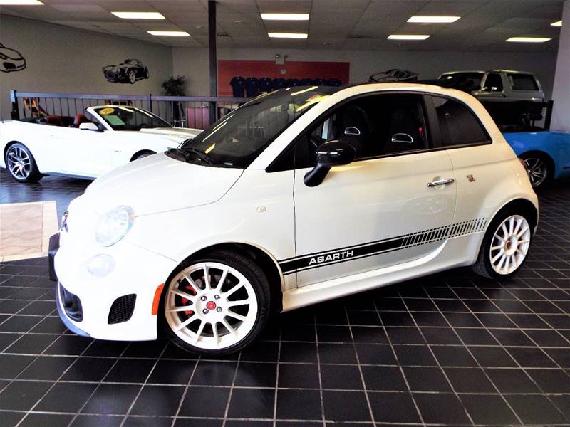 2013 FIAT 500c for sale at SAINT CHARLES MOTORCARS in Saint Charles IL