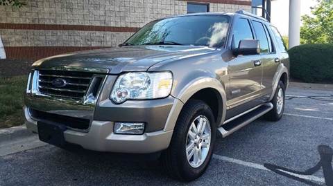 2006 Ford Explorer for sale at AVAZI AUTO GROUP LLC in Gaithersburg MD