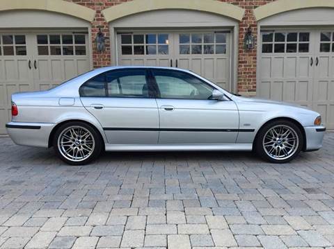 2001 BMW M5 for sale at AVAZI AUTO GROUP LLC in Gaithersburg MD