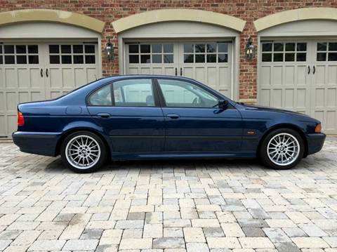 2000 BMW 5 Series for sale at AVAZI AUTO GROUP LLC in Gaithersburg MD