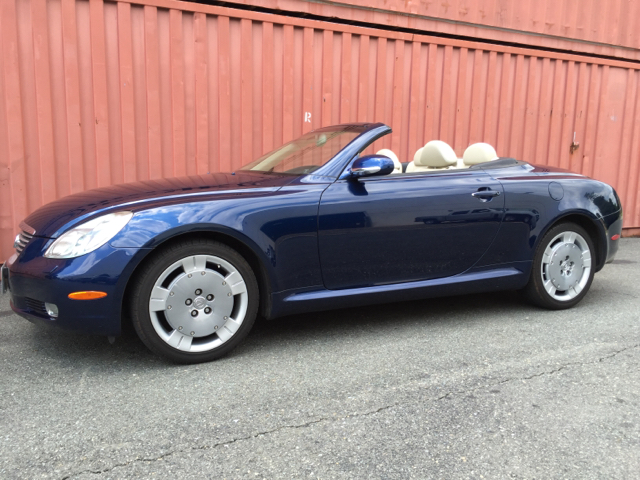 2003 Lexus SC 430 for sale at AVAZI AUTO GROUP LLC in Gaithersburg MD