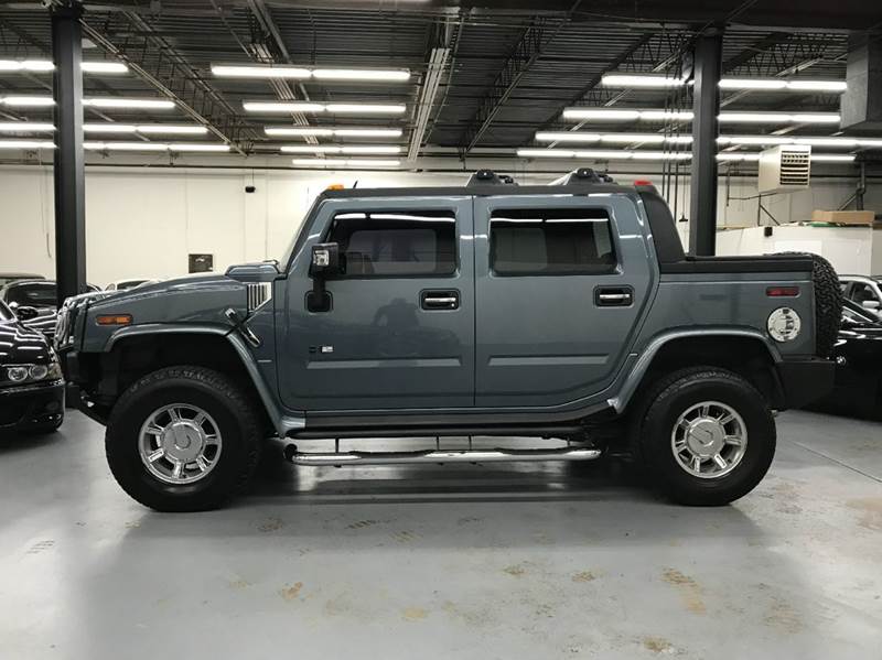 2006 HUMMER H2 SUT for sale at AVAZI AUTO GROUP LLC in Gaithersburg MD