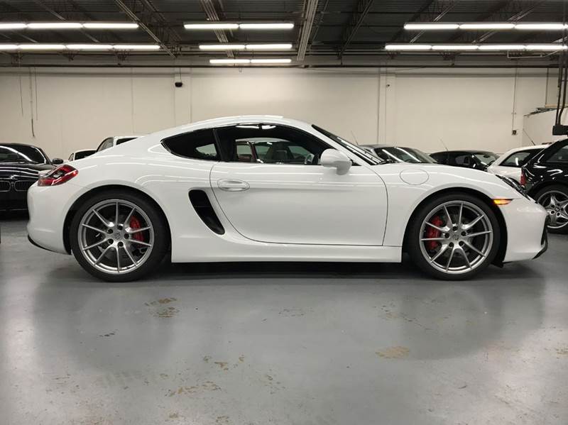 2016 Porsche Cayman for sale at AVAZI AUTO GROUP LLC in Gaithersburg MD