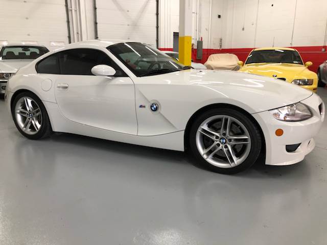 2008 BMW Z4 M for sale at AVAZI AUTO GROUP LLC in Gaithersburg MD