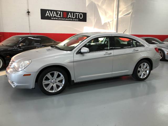 2010 Chrysler Sebring for sale at AVAZI AUTO GROUP LLC in Gaithersburg MD