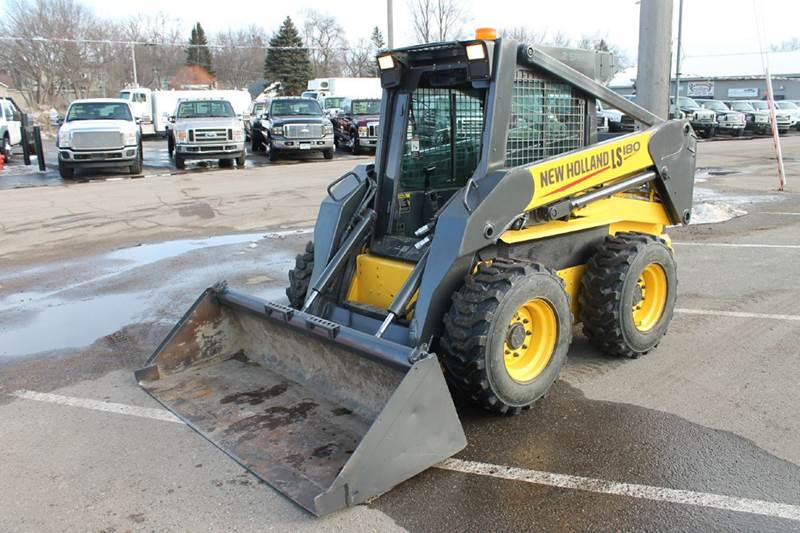2000 New Holland LS180 for sale at L.A. MOTORSPORTS in Windom MN