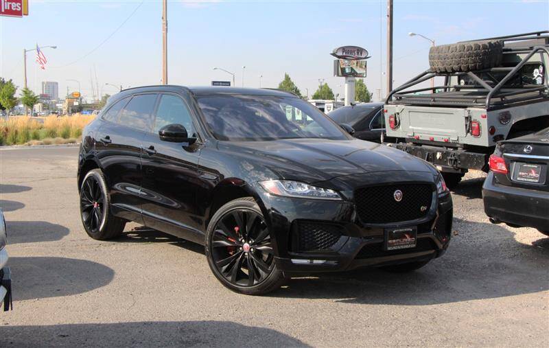 2017 Jaguar F-PACE S