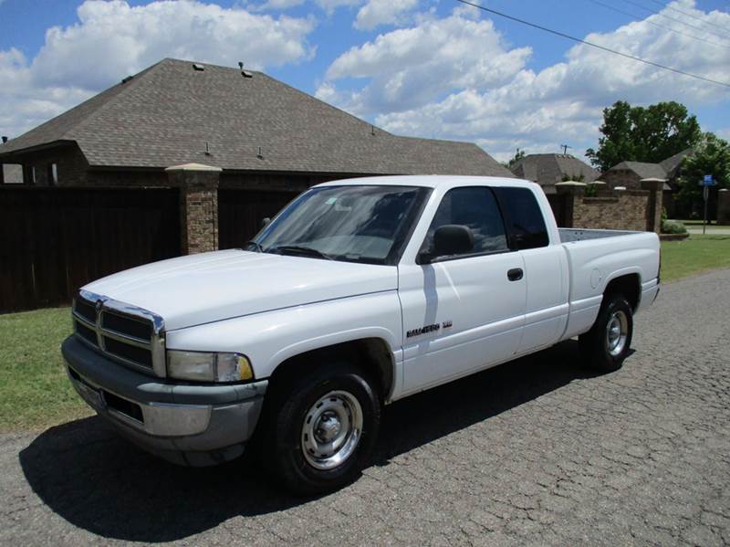 1998 Dodge Ram Pickup 1500 for sale at BUZZZ MOTORS in Moore OK