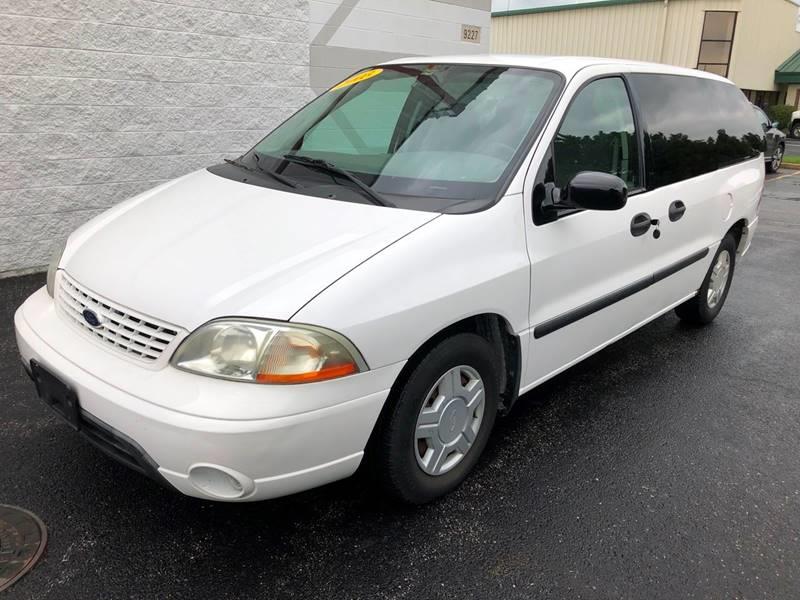 2003 Ford Windstar for sale at Ryan Motors in Frankfort IL