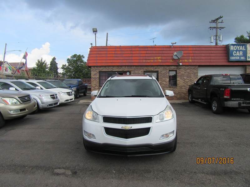 2009 Chevrolet Traverse for sale at ROYAL CAR CENTER INC in Detroit MI