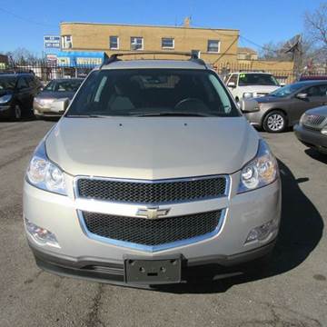 2010 Chevrolet Traverse for sale at ROYAL CAR CENTER INC in Detroit MI