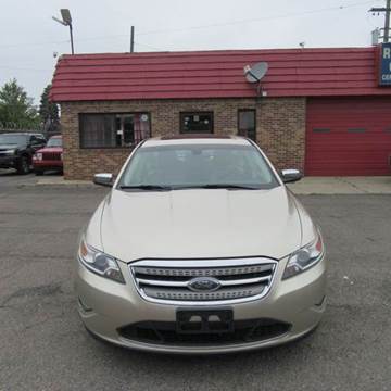 2010 Ford Taurus for sale at ROYAL CAR CENTER INC in Detroit MI