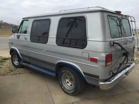1995 Chevrolet G20 for sale at Gloe Auto Sales in Lubbock TX