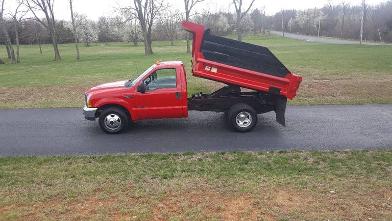 2001 Ford F350 XL Dump for sale at U-Win Used Cars in New Oxford PA