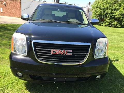 2007 GMC Yukon for sale at Motor Max Llc in Louisville KY
