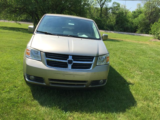 2008 Dodge Grand Caravan for sale at Motor Max Llc in Louisville KY