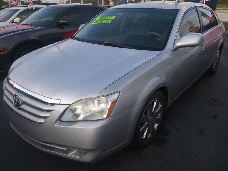 2005 Toyota Avalon for sale at Celebrity Auto Sales in Fort Pierce FL
