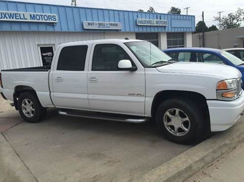 2005 GMC Sierra 1500 for sale at Hauxwell Motors in Mc Cook NE