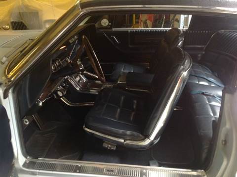 1966 Ford Thunderbird