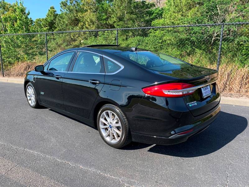2017 Ford Fusion Energi SE Luxury (image 4)