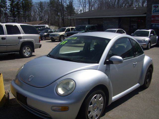 2003 Volkswagen Beetle for sale at Chris Nacos Auto Sales in Derry NH