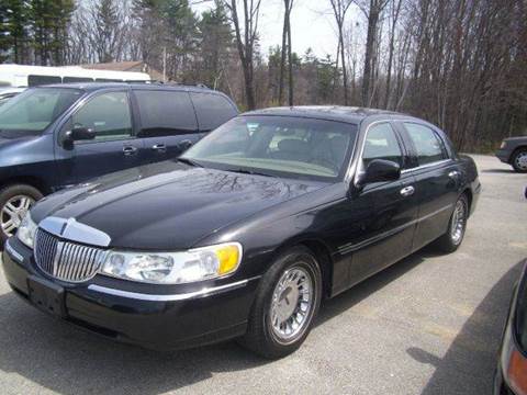 2001 Lincoln Town Car for sale at Chris Nacos Auto Sales in Derry NH