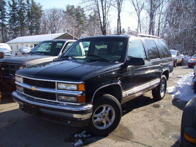 1996 Chevrolet Tahoe for sale at Chris Nacos Auto Sales in Derry NH