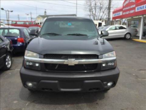 2003 Chevrolet Avalanche for sale at Sandy Lane Auto Sales and Repair in Warwick RI