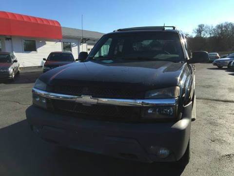 2002 Chevrolet Avalanche for sale at Sandy Lane Auto Sales and Repair in Warwick RI