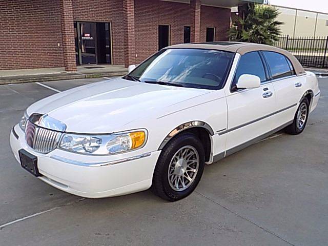 Lincoln town car 2001