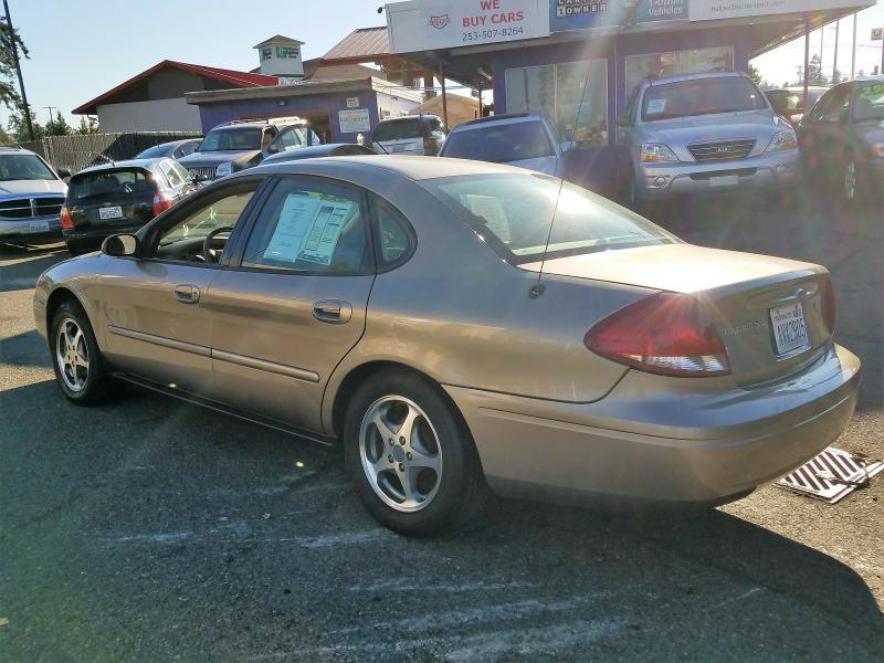 2005 Ford Taurus SEL