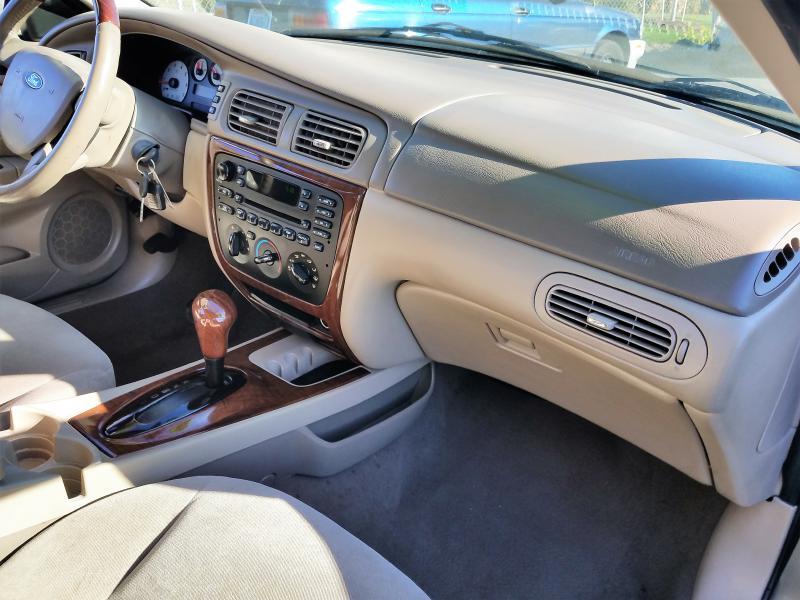 2005 Ford Taurus SEL