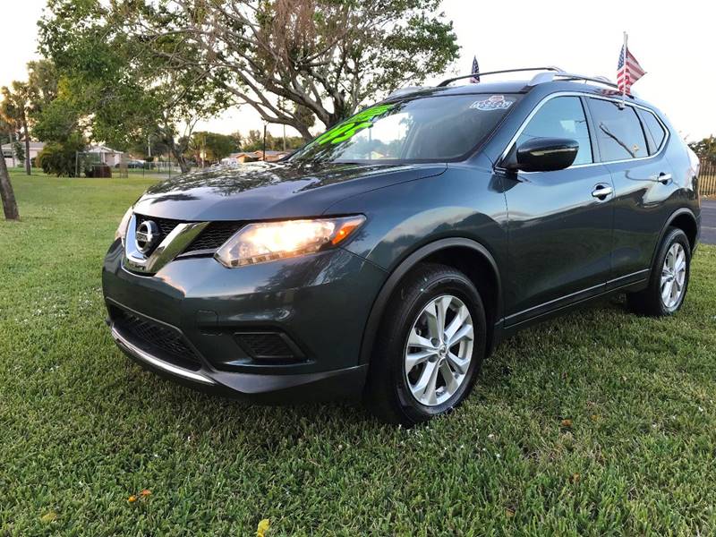 2014 Nissan Rogue for sale at Lamberti Auto Collection in Plantation FL