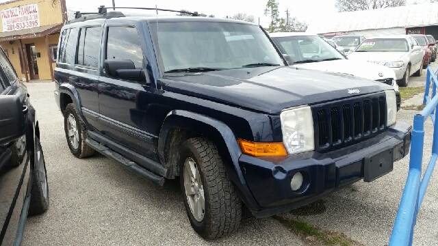 2006 Jeep Commander for sale at Palmer Auto Sales in Rosenberg TX