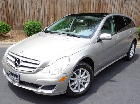 2006 Mercedes-Benz R-Class for sale at Mich's Foreign Cars in Hickory NC