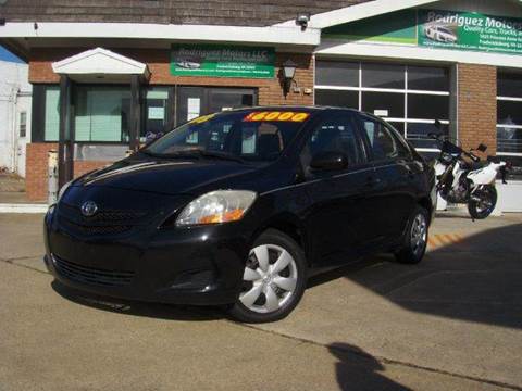 2008 Toyota Yaris for sale at RODRIGUEZ MOTORS LLC in Fredericksburg VA