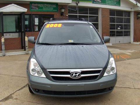 2008 Hyundai Entourage for sale at RODRIGUEZ MOTORS LLC in Fredericksburg VA
