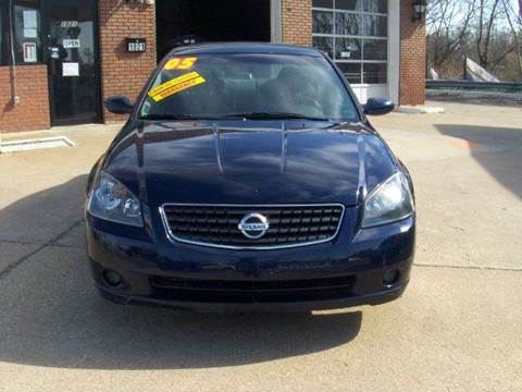 2005 Nissan Altima for sale at RODRIGUEZ MOTORS LLC in Fredericksburg VA