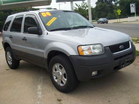 2004 Ford Escape for sale at RODRIGUEZ MOTORS LLC in Fredericksburg VA