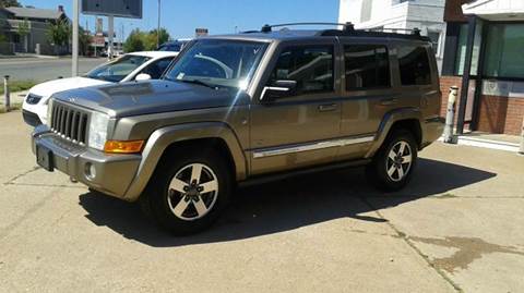 2006 Jeep Commander for sale at RODRIGUEZ MOTORS LLC in Fredericksburg VA