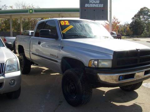 2002 Dodge Ram Pickup 2500 for sale at RODRIGUEZ MOTORS LLC in Fredericksburg VA