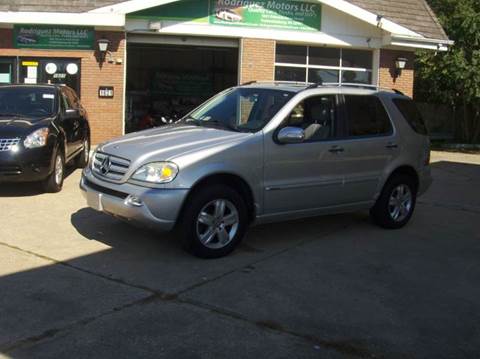 2005 Mercedes-Benz M-Class for sale at RODRIGUEZ MOTORS LLC in Fredericksburg VA