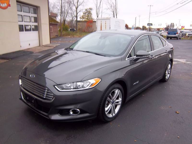 2016 Ford Fusion Hybrid Titanium