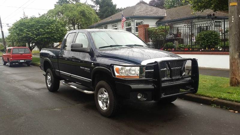 2006 Dodge Ram Pickup 2500 for sale at TONY'S AUTO WORLD in Portland OR
