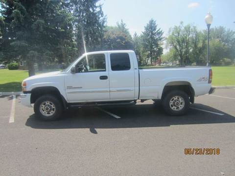 2004 GMC Sierra 2500HD for sale at TONY'S AUTO WORLD in Portland OR